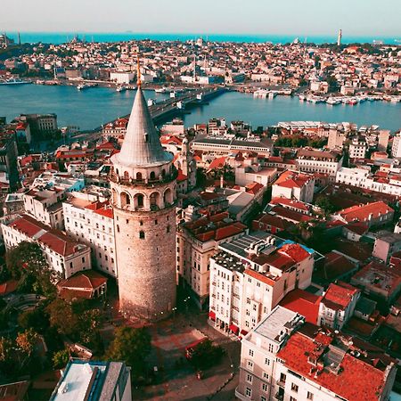 Istanbul Taksim Istiklal Street Kamil Hotel - Historical Екстер'єр фото